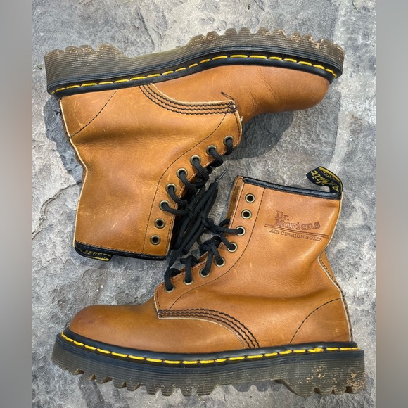 Dr. Martens 1460 Vintage 90’s Made in England Boot - Picture 1 of 8